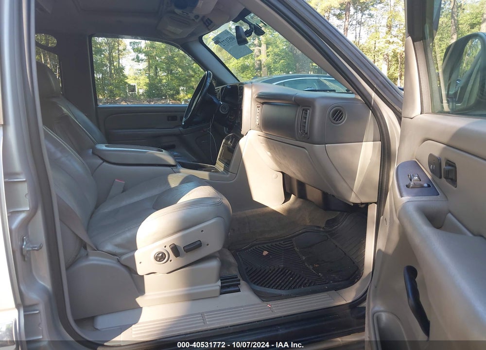2004 GMC YUKON SLT VIN: 1GKEK13Z44J282423