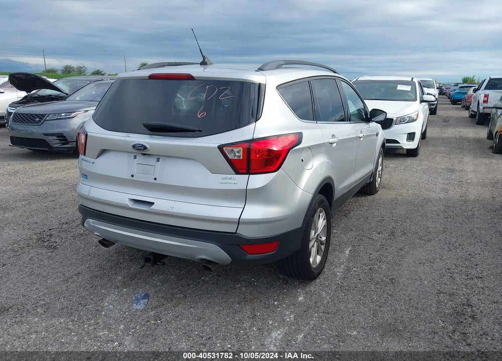 2019 FORD ESCAPE SEL VIN: 1FMCU0HD0KUB21384