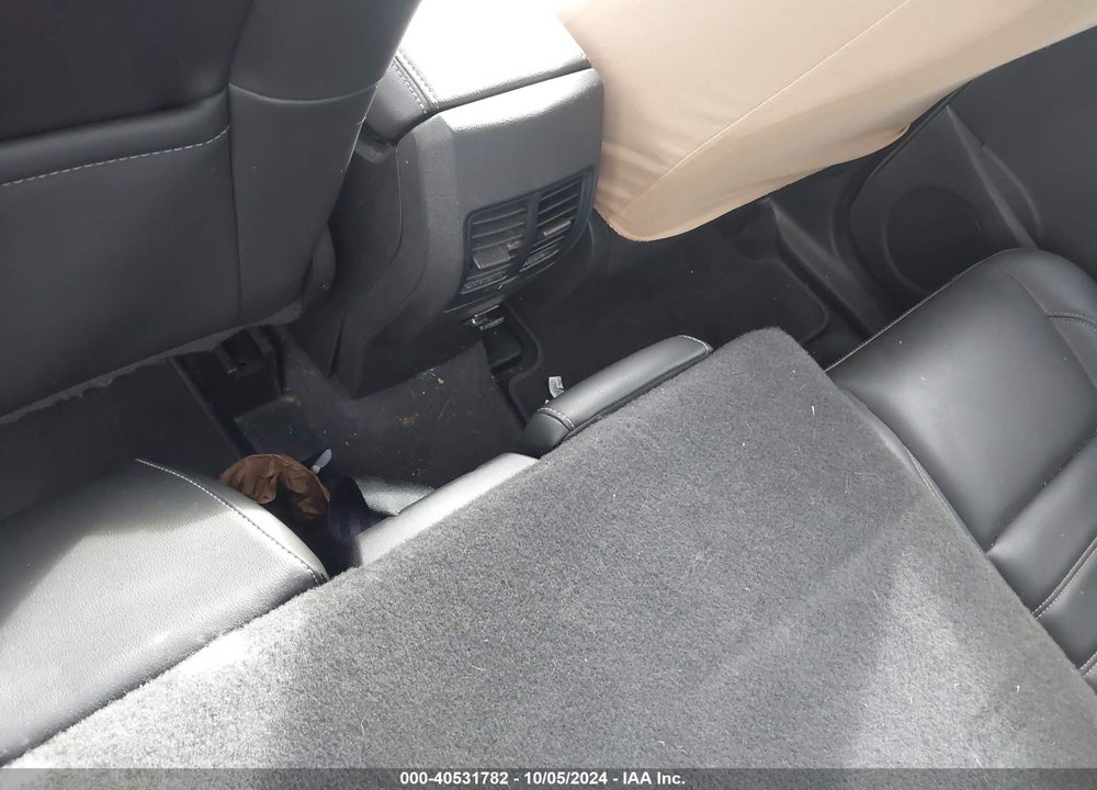 2019 FORD ESCAPE SEL VIN: 1FMCU0HD0KUB21384