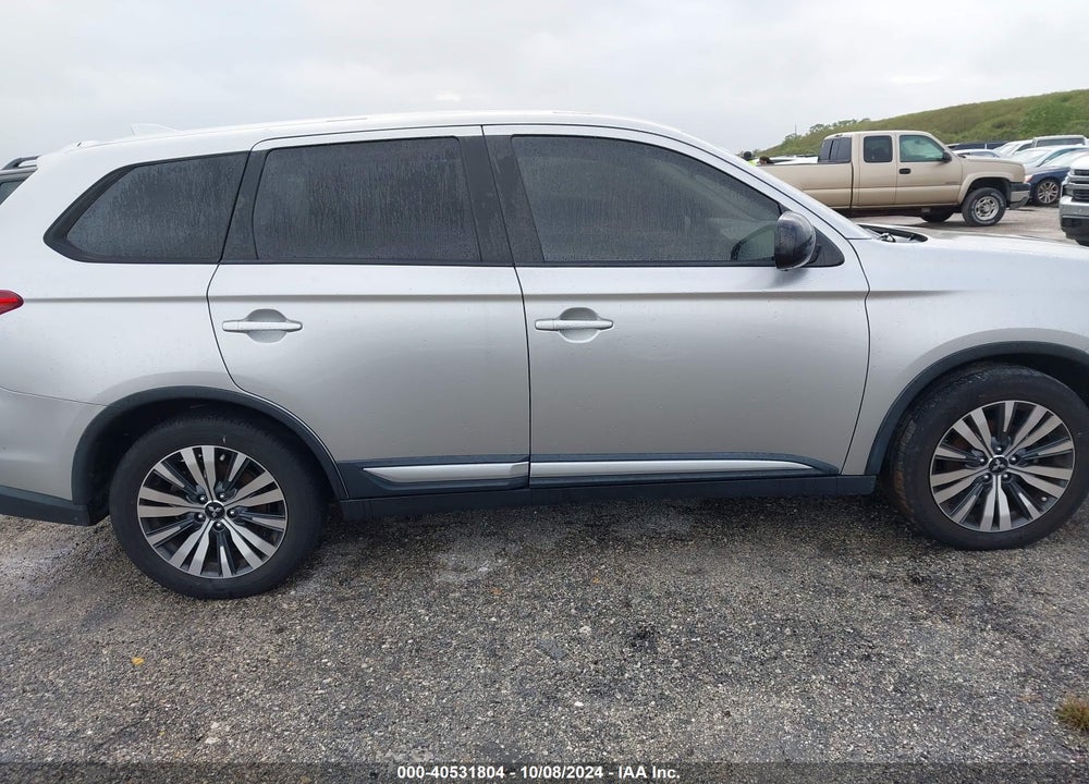 2019 MITSUBISHI OUTLANDER ES VIN: JA4AD2A31KZ021896