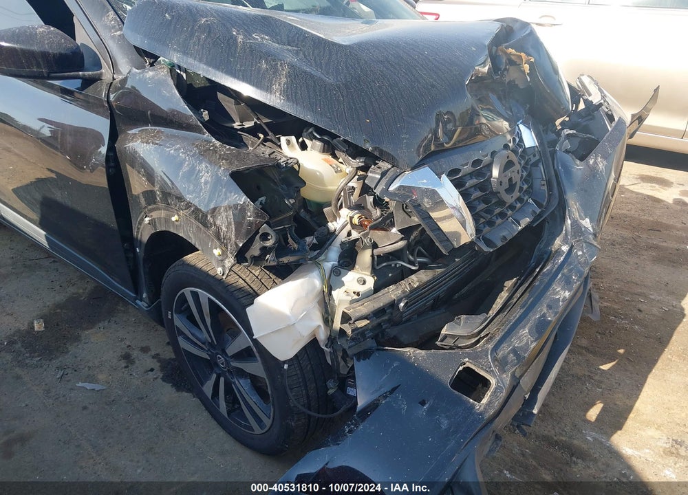 2019 NISSAN KICKS SV VIN: 3N1CP5CU1KL546416