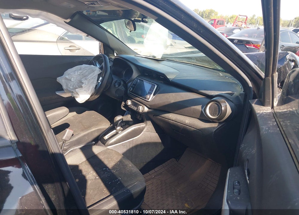 2019 NISSAN KICKS SV VIN: 3N1CP5CU1KL546416
