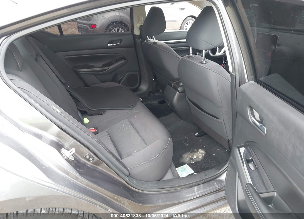 2021 NISSAN ALTIMA SV FWD VIN: 1N4BL4DV2MN370295