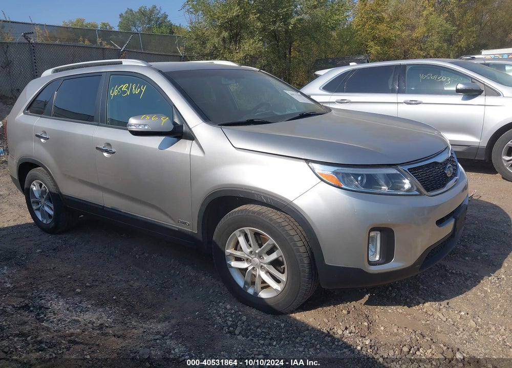 2014 KIA SORENTO LX V6 VIN: 5XYKTDA7XEG469374