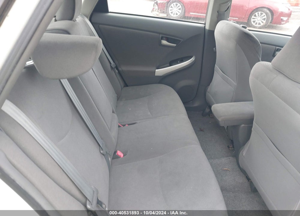 2011 TOYOTA PRIUS TWO VIN: JTDKN3DU2B0256636