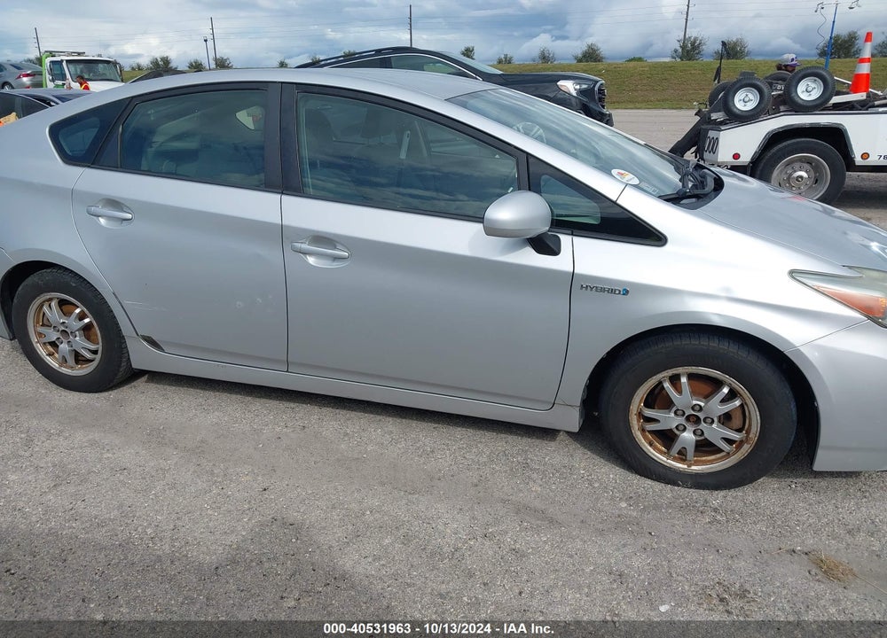 2010 TOYOTA PRIUS III VIN: JTDKN3DU0A0143573