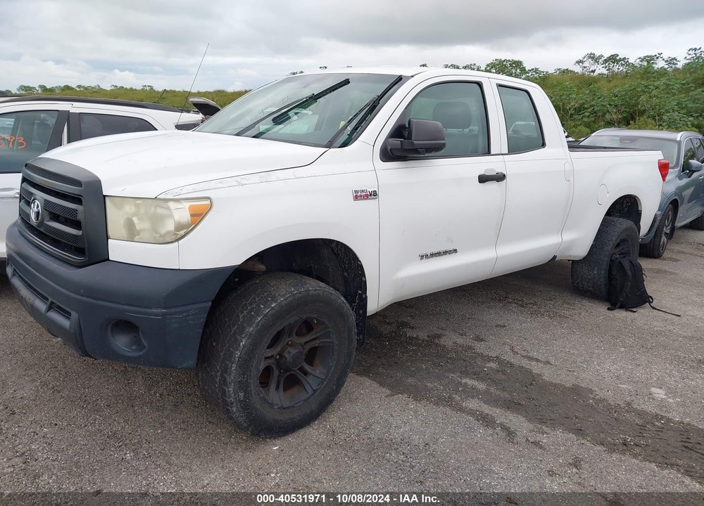 2010 TOYOTA TUNDRA GRADE 5.7L V8 VIN: 5TFUW5F10AX136795