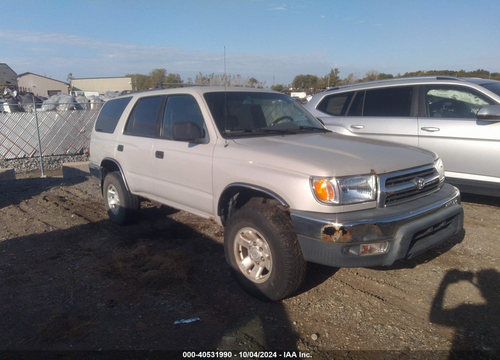 2000 TOYOTA 4RUNNER VIN: JT3GM84R5Y0061841