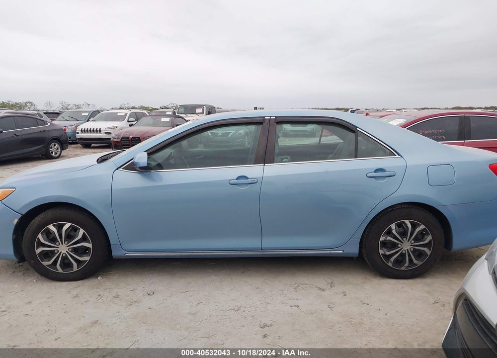 2014 TOYOTA CAMRY LE VIN: 4T1BF1FK6EU749452