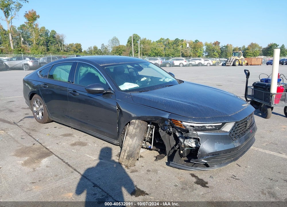 2024 HONDA ACCORD EX VIN: 1HGCY1F38RA072991