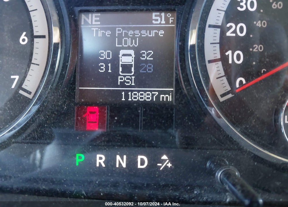 2011 RAM 1500 SLT VIN: 1D7RV1GT3BS707623