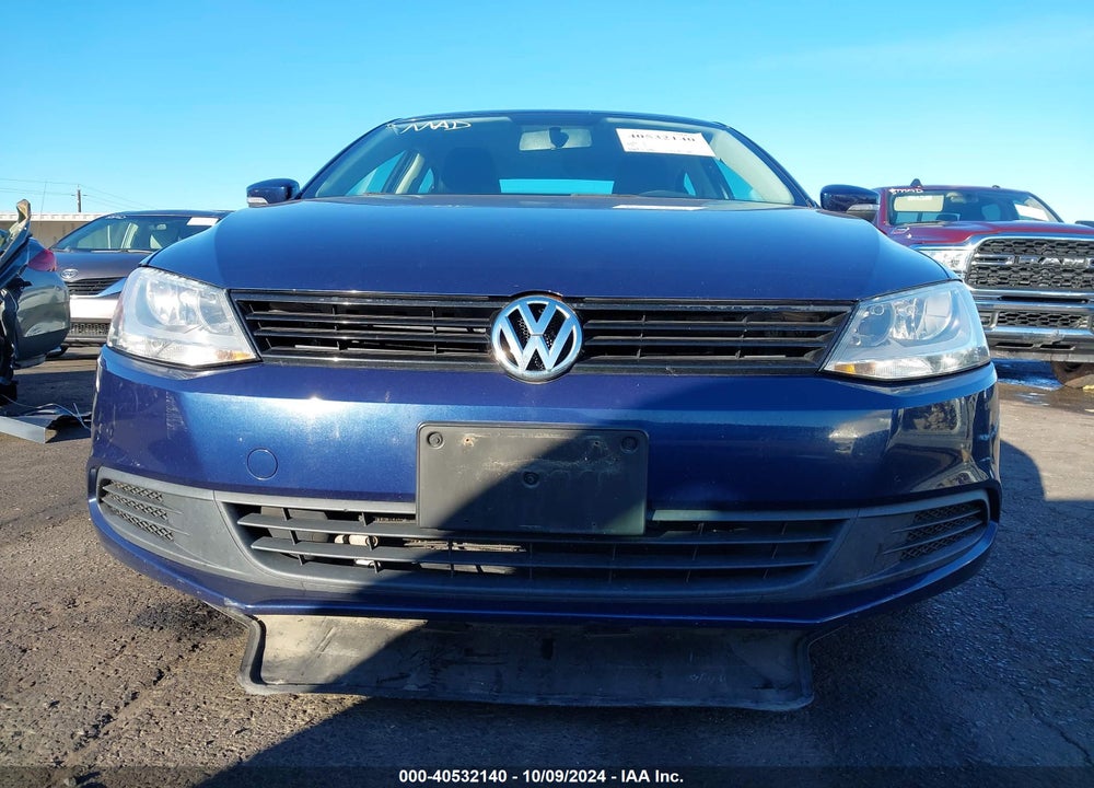 2011 VOLKSWAGEN JETTA 2.5L SE VIN: 3VWDZ7AJ0BM074121