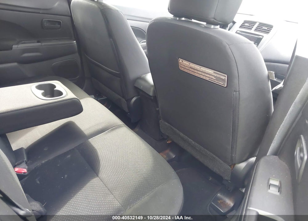 2015 MITSUBISHI OUTLANDER SPORT ES VIN: 4A4AP3AU7FE003775