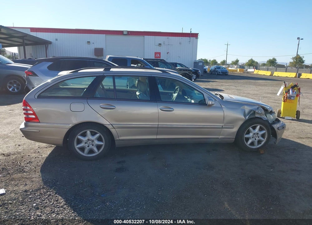 2004 MERCEDES-BENZ C 240 4MATIC VIN: WDBRH81J94F508829