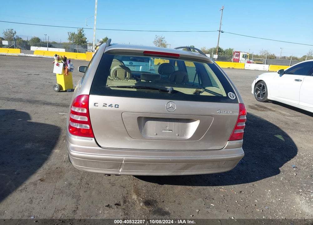 2004 MERCEDES-BENZ C 240 4MATIC VIN: WDBRH81J94F508829