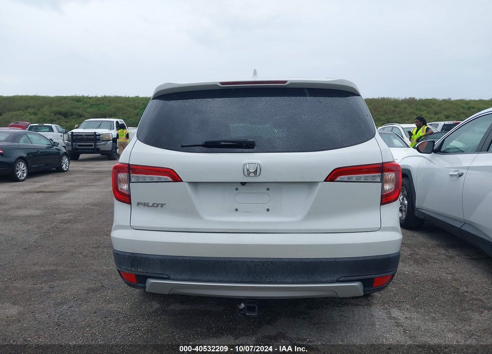 2020 HONDA PILOT 2WD EX-L VIN: 5FNYF5H52LB020478