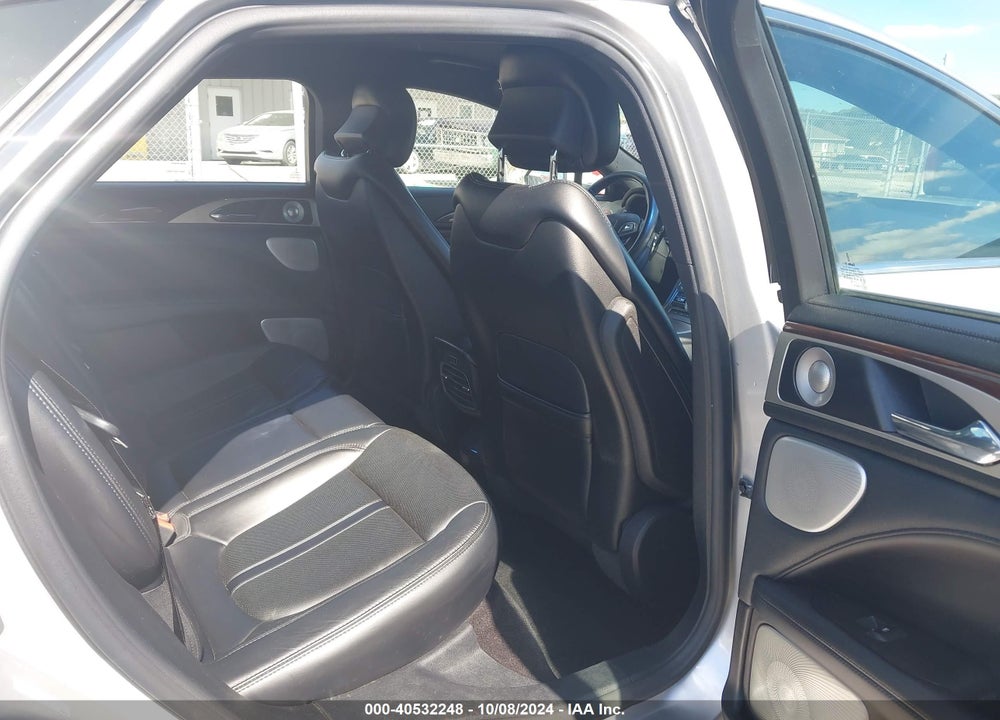 2017 LINCOLN MKZ RESERVE VIN: 3LN6L5E92HR604307