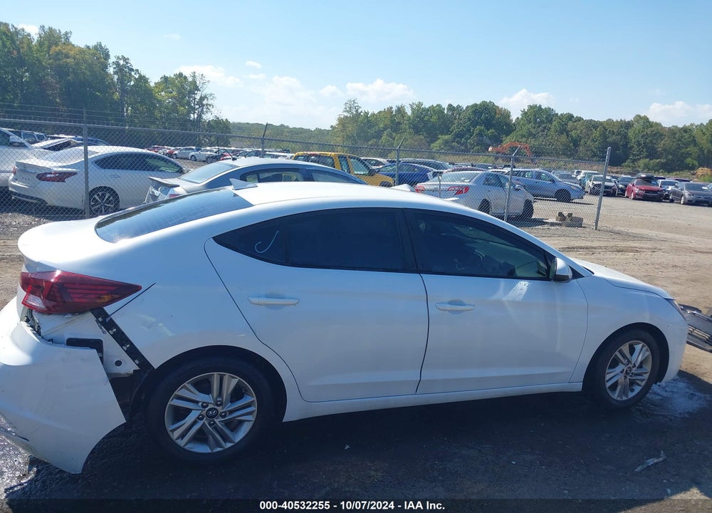 2020 HYUNDAI ELANTRA VIN: 5NPD84LF1LH569383