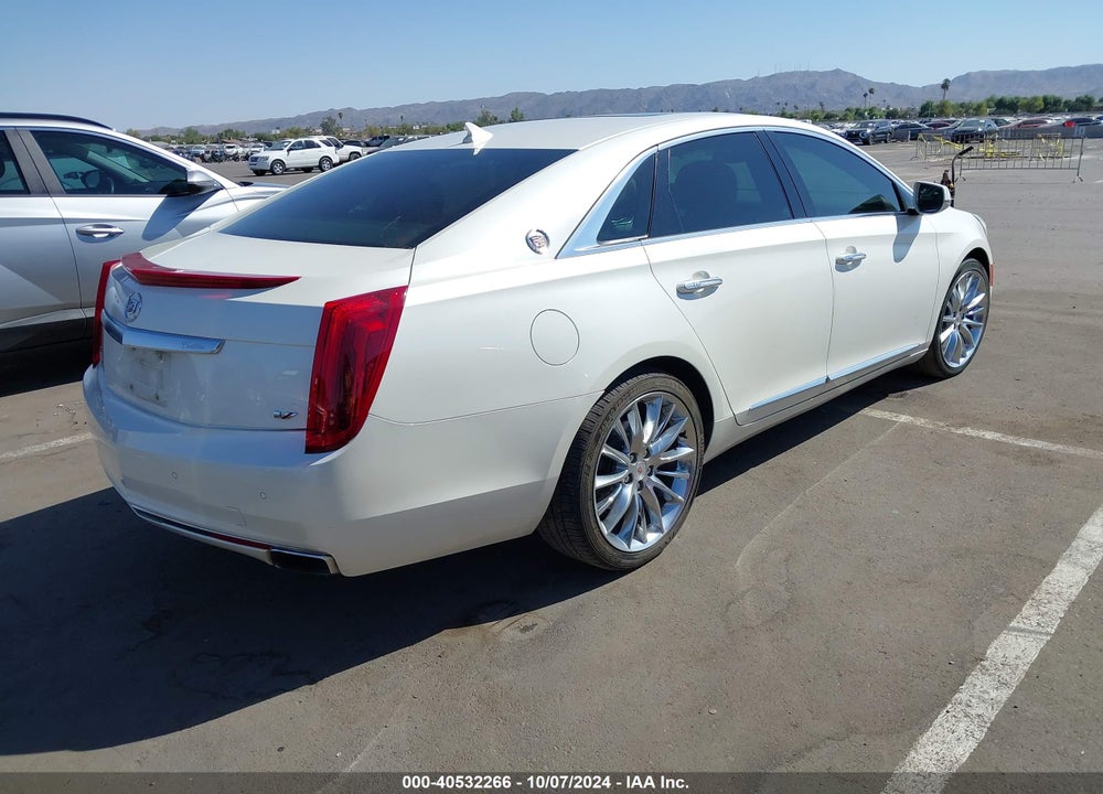 2014 CADILLAC XTS VSPORT PLATINUM VIN: 2G61W5S82E9223840