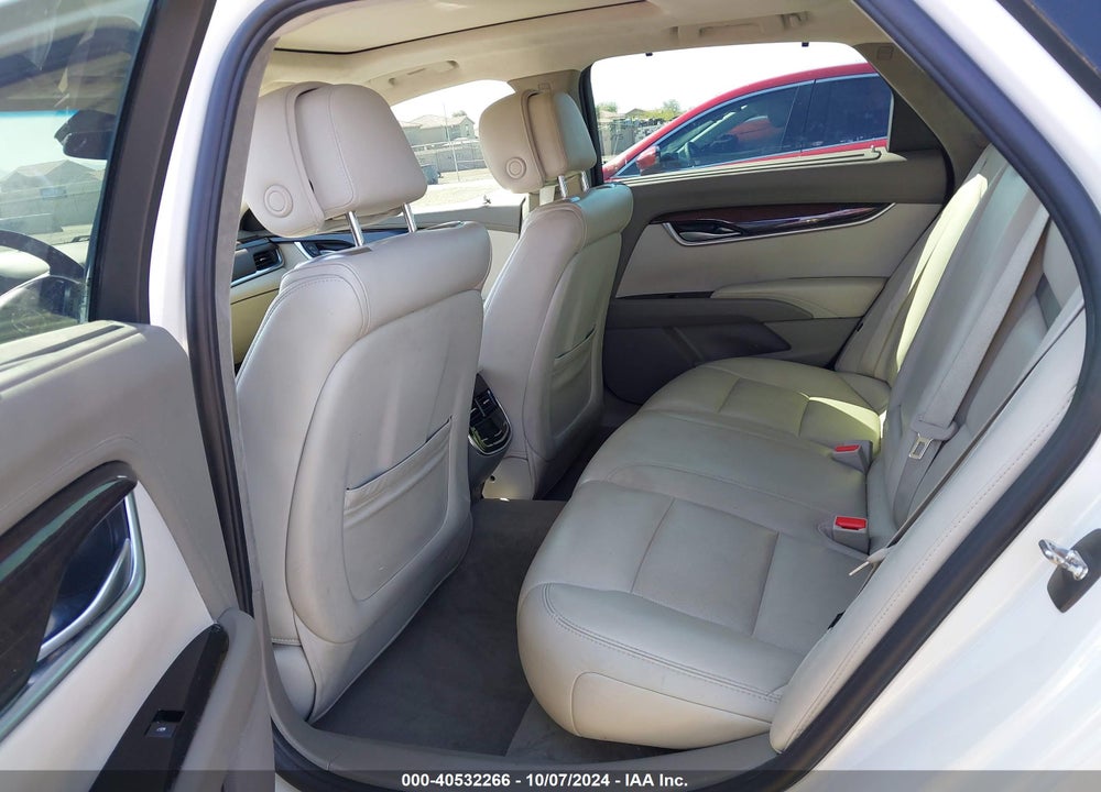 2014 CADILLAC XTS VSPORT PLATINUM VIN: 2G61W5S82E9223840