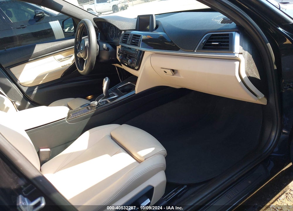 2017 BMW 320I VIN: WBA8E1G39HNU15694