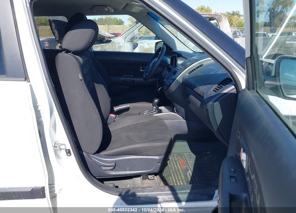 2012 KIA SOUL VIN: KNDJT2A60C7404714