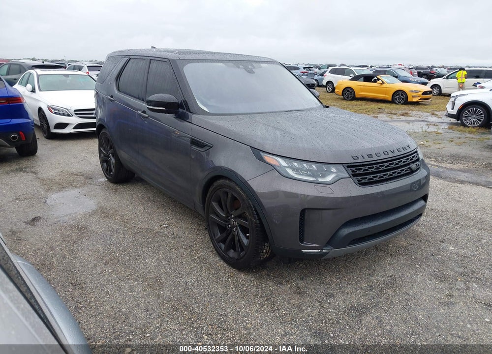2017 LAND ROVER DISCOVERY HSE LUXURY VIN: SALRHBBVXHA041738