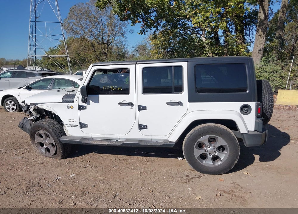2017 JEEP WRANGLER UNLIMITED SAHARA VIN: 1C4HJWEG2HL602028