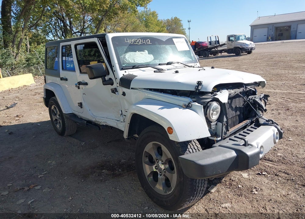 2017 JEEP WRANGLER UNLIMITED SAHARA VIN: 1C4HJWEG2HL602028