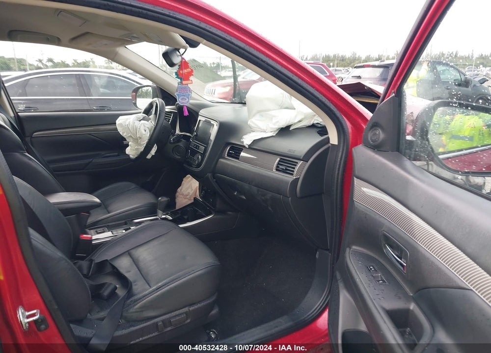 2019 MITSUBISHI OUTLANDER SEL VIN: JA4AD3A36KZ038862