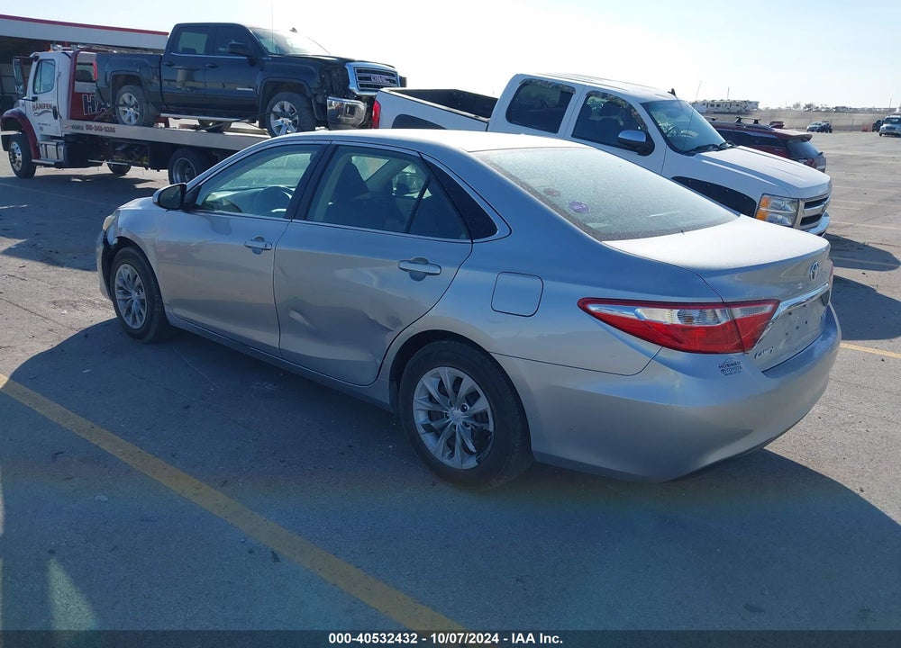 2017 TOYOTA CAMRY LE VIN: 4T1BF1FK0HU272134