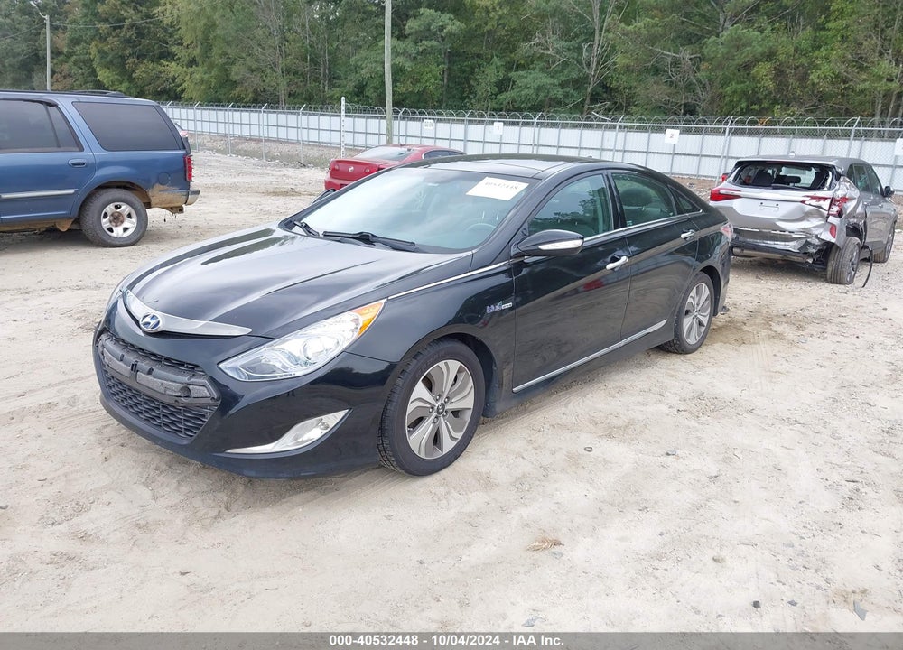 2015 HYUNDAI SONATA HYBRID LIMITED VIN: KMHEC4A4XFA129352