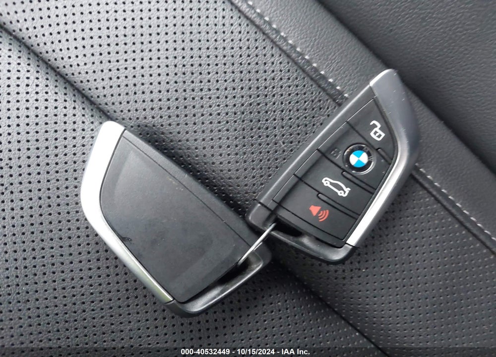 2023 BMW 330I XDRIVE VIN: 3MW89FF00P8C93205