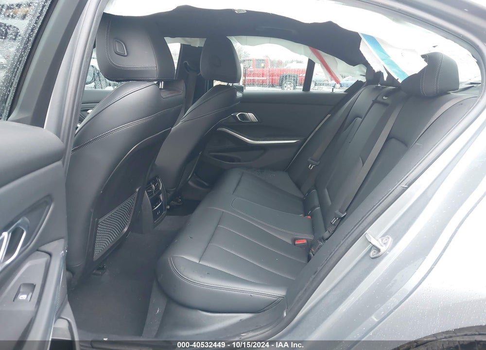 2023 BMW 330I XDRIVE VIN: 3MW89FF00P8C93205