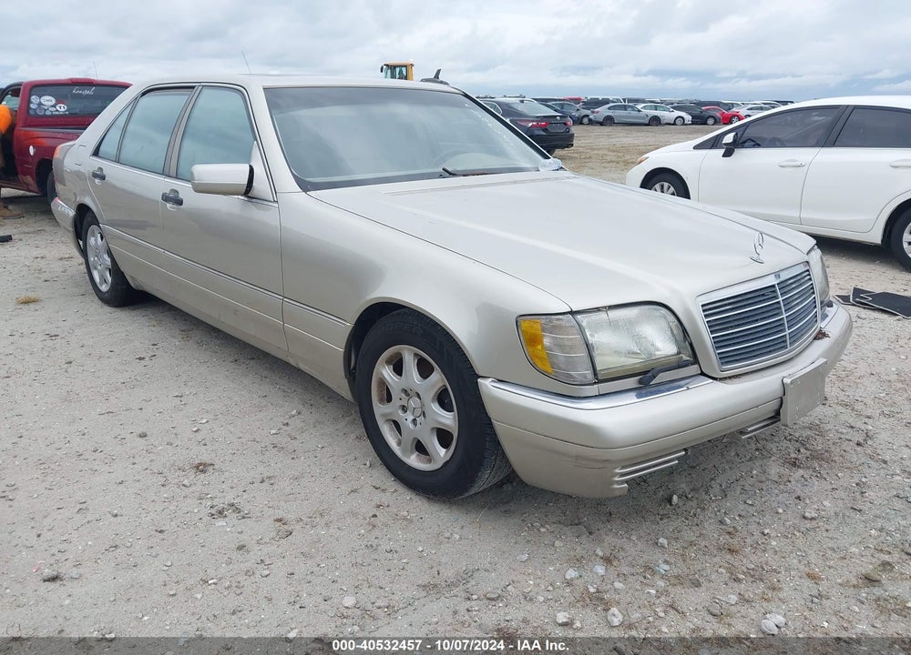 1998 MERCEDES-BENZ S 320 VIN: WDBGA33G5WA380444