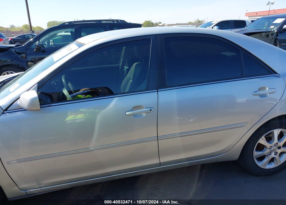 2005 TOYOTA CAMRY XLE VIN: 4T1BE30K55U512491