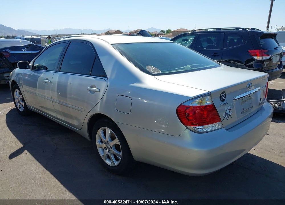 2005 TOYOTA CAMRY XLE VIN: 4T1BE30K55U512491