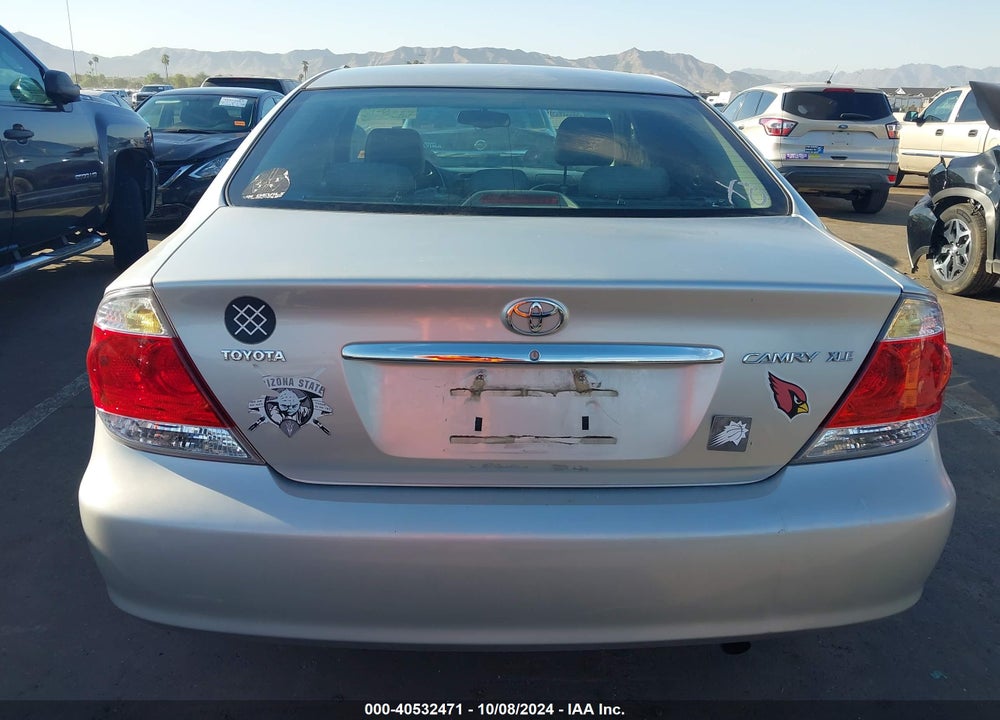 2005 TOYOTA CAMRY XLE VIN: 4T1BE30K55U512491