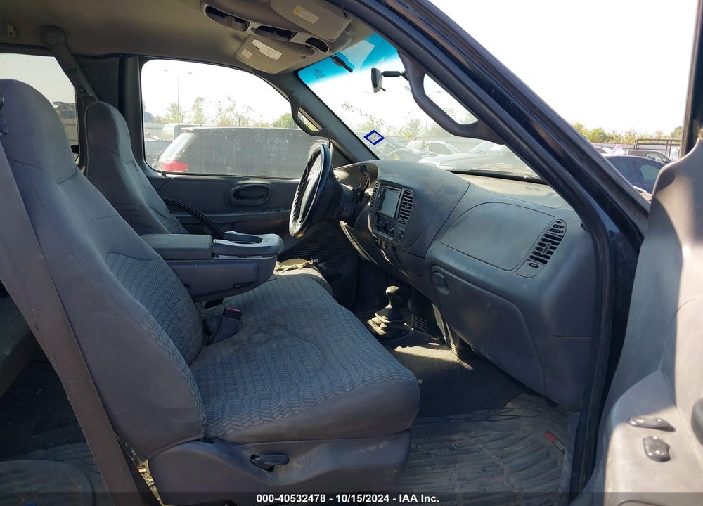 2001 FORD F-150 LARIAT/XL/XLT VIN: 1FTRX18W51NA12148