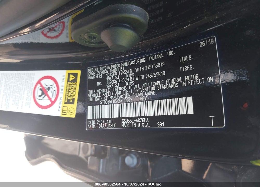 2019 TOYOTA HIGHLANDER LIMITED/PLATINUM VIN: 5TDDZRFH5KS705983