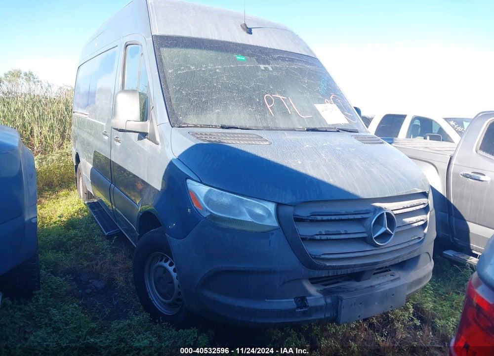 2019 MERCEDES-BENZ SPRINTER 2500 HIGH ROOF V6/STANDARD ROOF V6 VIN: WD4PF0CD4KP053988