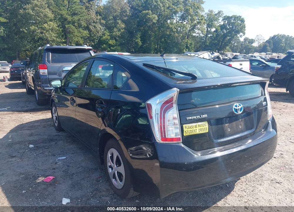2015 TOYOTA PRIUS ONE VIN: JTDKN3DU6F1913731