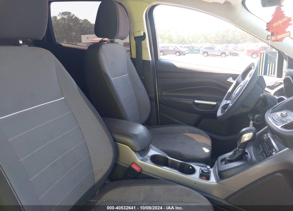 2014 FORD ESCAPE VIN: 1FMCU0GXXEUE39142