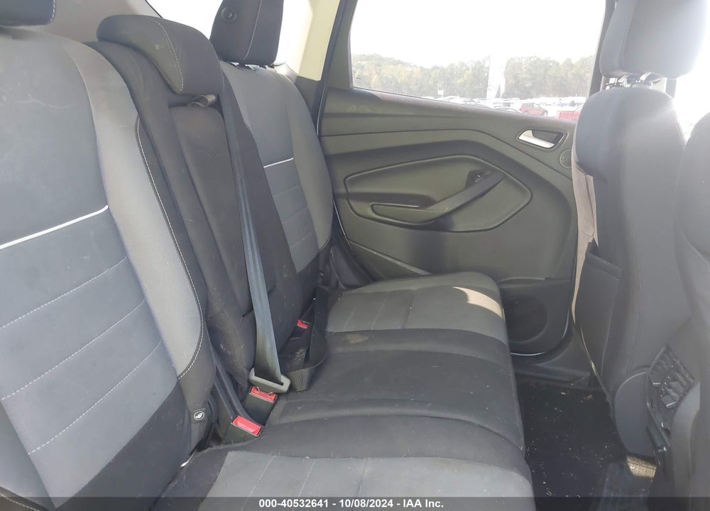 2014 FORD ESCAPE VIN: 1FMCU0GXXEUE39142