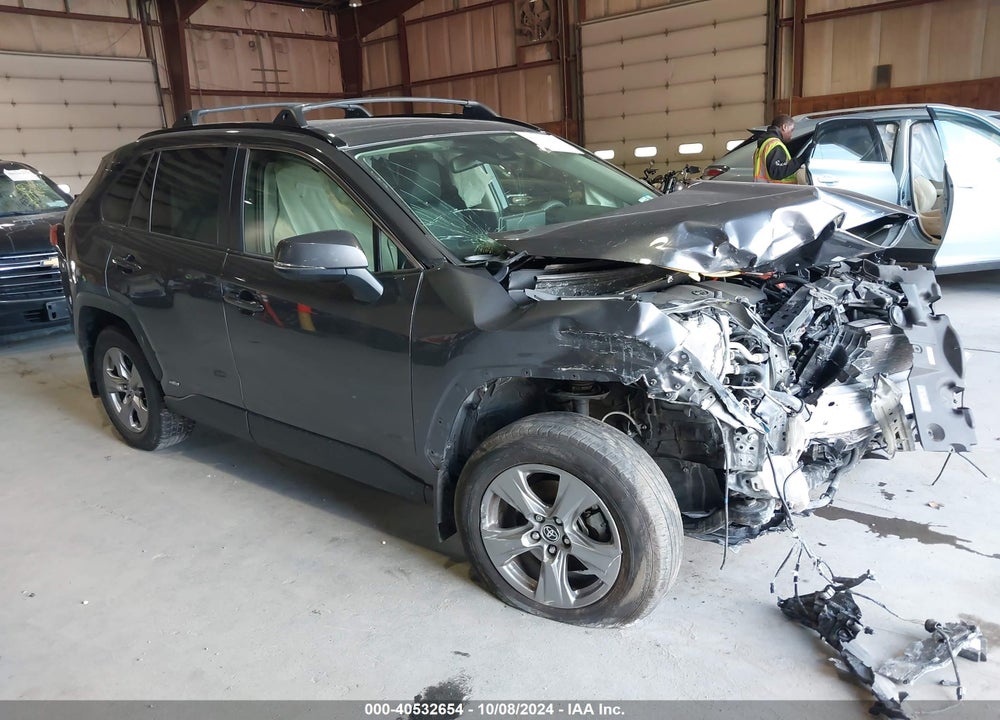 2024 TOYOTA RAV4 HYBRID XLE VIN: JTMRWRFV7RD236728