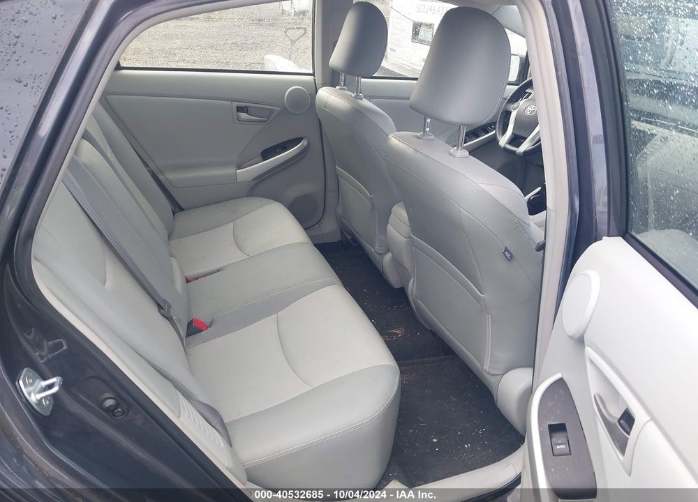 2013 TOYOTA PRIUS FOUR VIN: JTDKN3DU5D1707507
