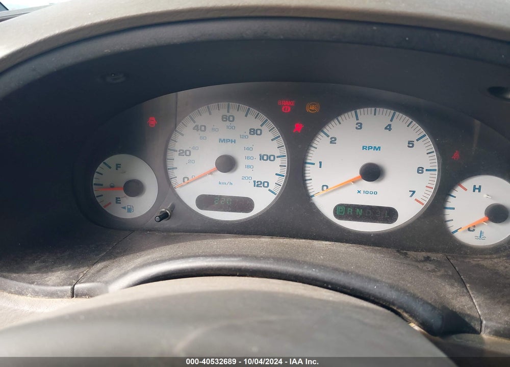 2002 DODGE GRAND CARAVAN SPORT VIN: 2B4GP44R42R511825