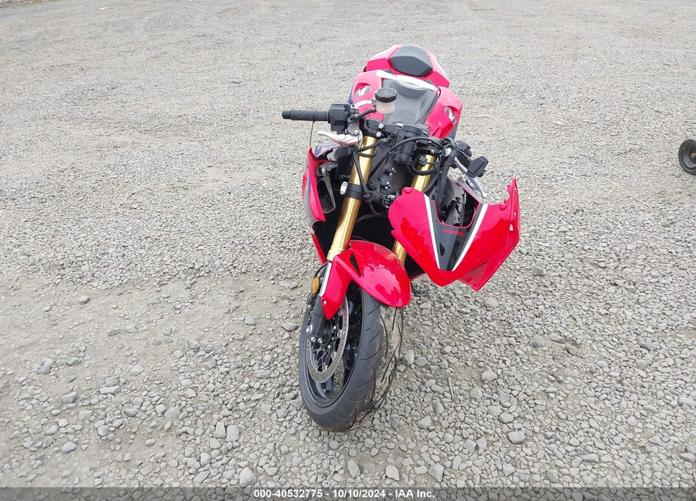 2024 HONDA CBR1000 RA VIN: JH2SC7756RK700222