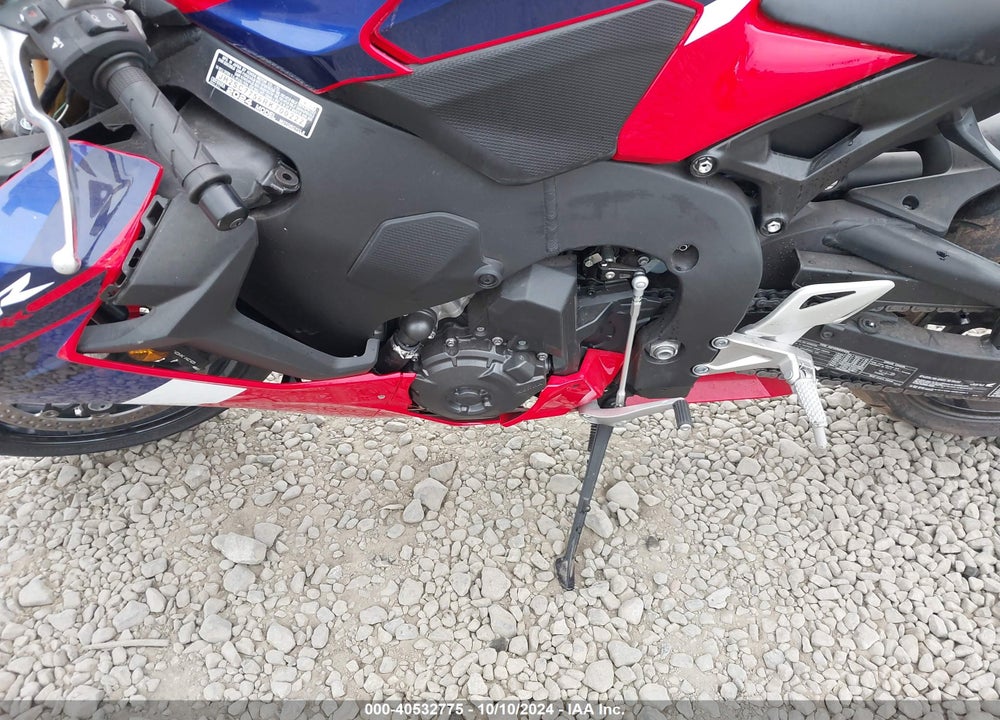 2024 HONDA CBR1000 RA VIN: JH2SC7756RK700222