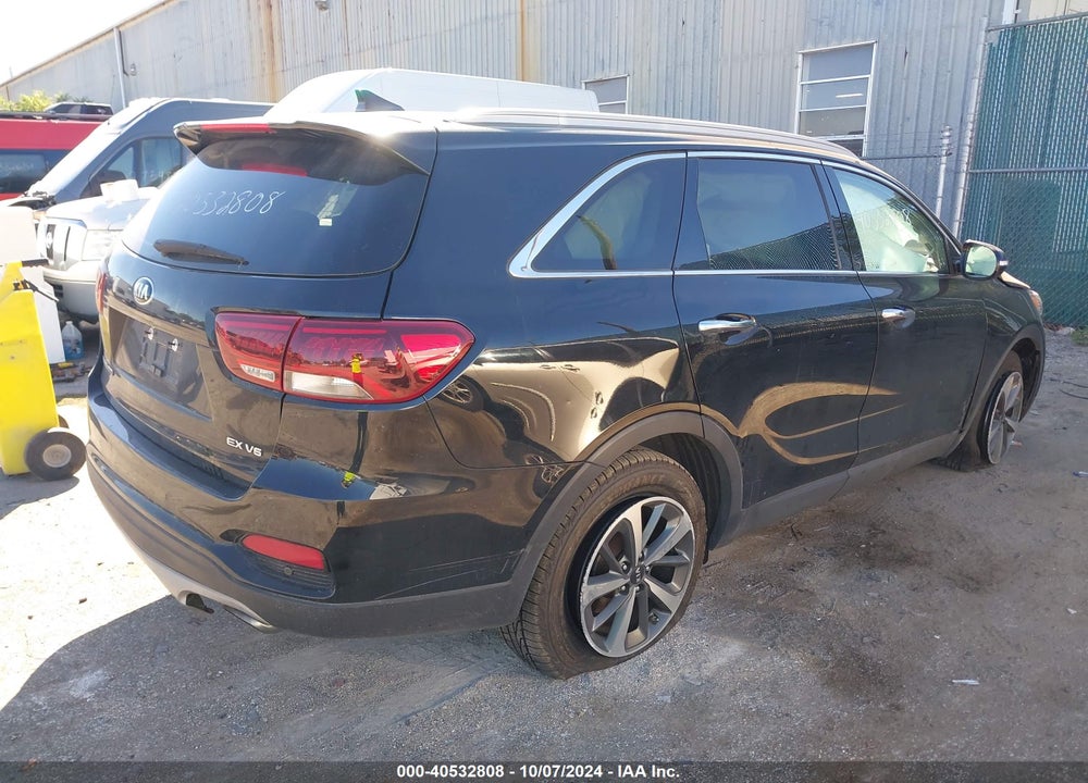 2019 KIA SORENTO 3.3L EX VIN: 5XYPH4A51KG475842